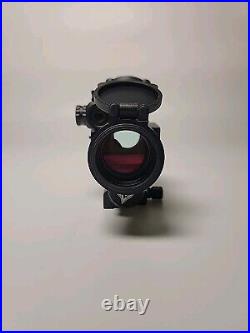 At3 Tatical Leos Red Dot Sight With Integrated Green Laser Sight