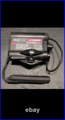 Carbine Visible Laser CVL-000C / PEQ 5 / RED LASER / HUNTING / AIRSOFT