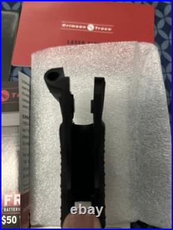 Crimson Trace LG-646 Lasergrips Laser Sight with Instinctive Activation New Crimson Trace LG-646 Lasergrips Laser Sight with Instinctive Activation New
